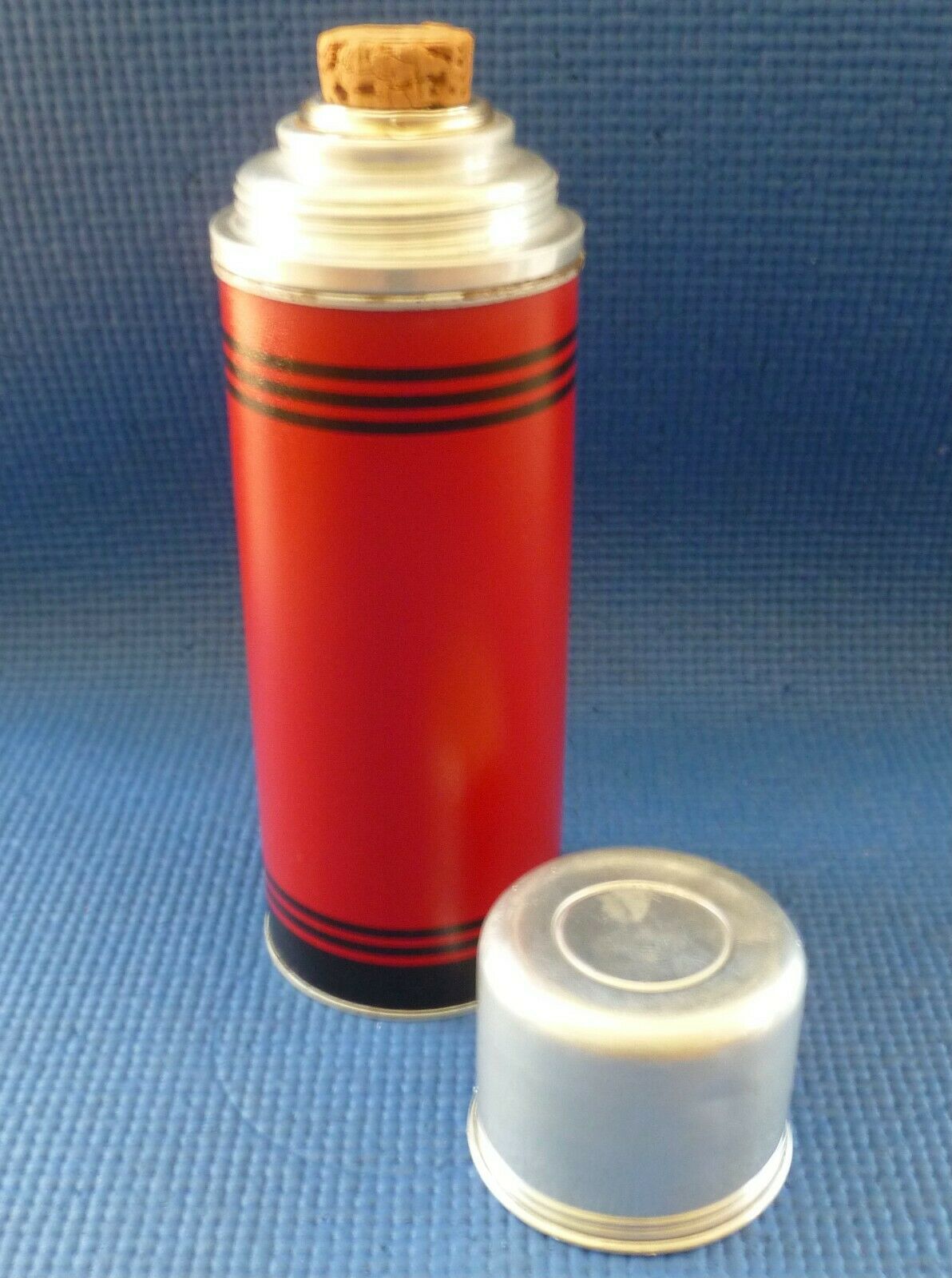Vintage Red Icy-hot Thermos Vacuum Bottle 2230 W/ Cork & Cup - Norwich Conn. Usa