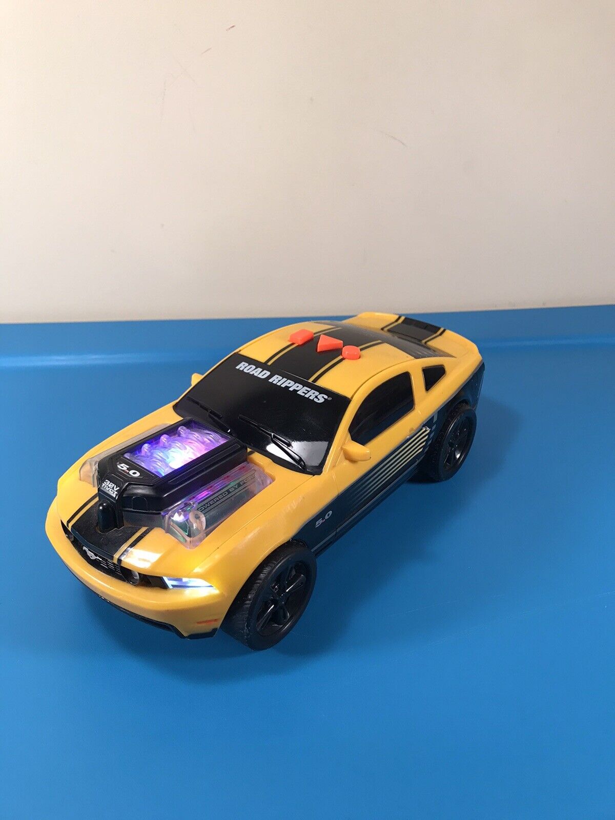 Toy State Road Rippers Yellow Mustang Gt 5.0 Electronic Car Lights Sounds