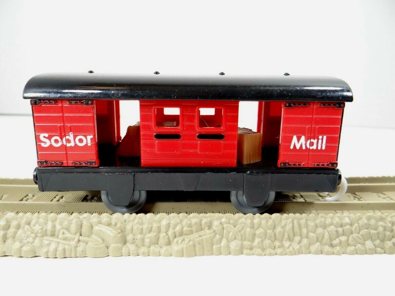 Thomas & Friends Trackmaster Red Sodor Mail Car With Sliding Doors 2006