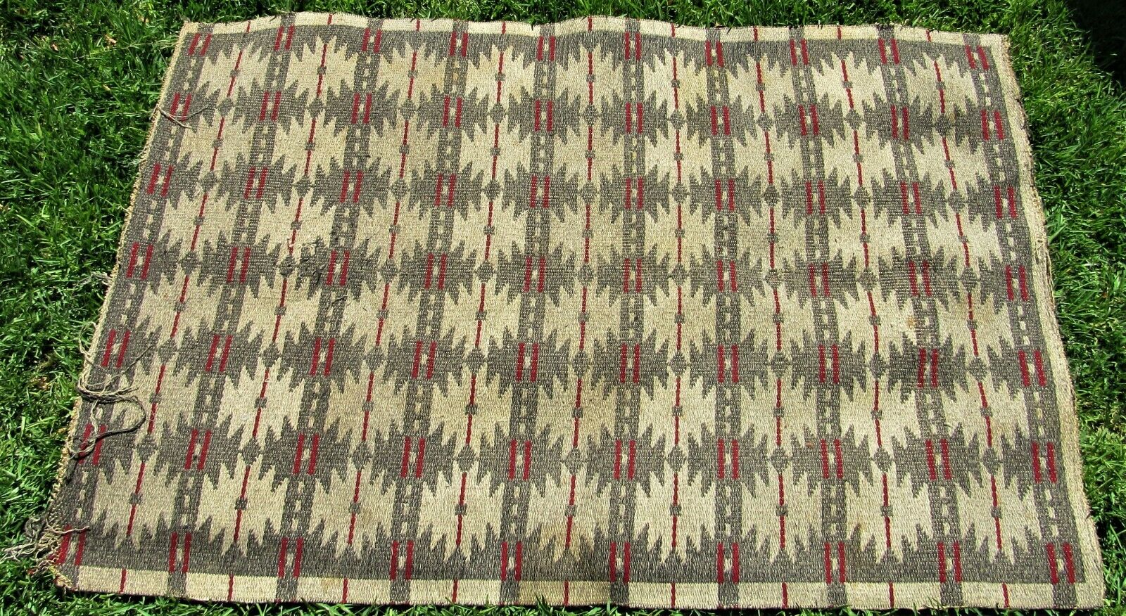 Gorgeous Antique Native American Indian Handwoven Wool Rug / Blanket 49" X 75"